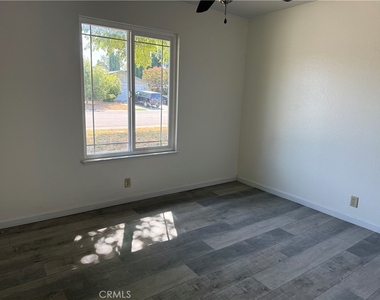 879 Baywood - Photo Thumbnail 7