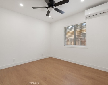 16903 Freeman Avenue - Photo Thumbnail 18