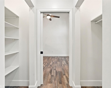 22207 Denker Avenue - Photo Thumbnail 24