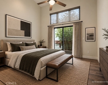 22207 Denker Avenue - Photo Thumbnail 5