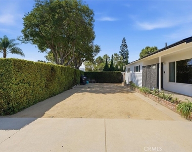 22209 Denker Avenue - Photo Thumbnail 17