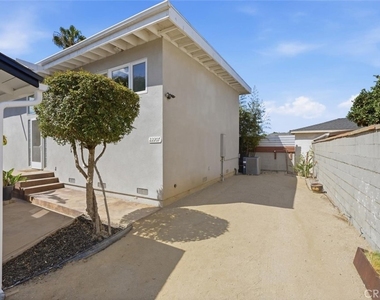 22209 Denker Avenue - Photo Thumbnail 41