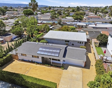 22209 Denker Avenue - Photo Thumbnail 8