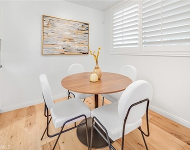 1870 Veteran Avenue - Photo Thumbnail 14