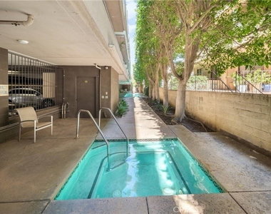 1870 Veteran Avenue - Photo Thumbnail 51