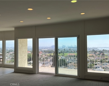 2702 S Peck - Photo Thumbnail 6