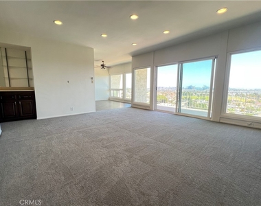 2702 S Peck - Photo Thumbnail 9