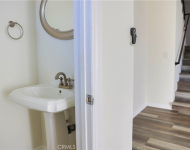 21603 Villa Pacifica Circle - Photo Thumbnail 6