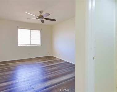 21603 Villa Pacifica Circle - Photo Thumbnail 33