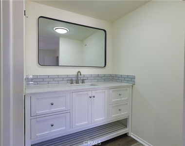 21603 Villa Pacifica Circle - Photo Thumbnail 30