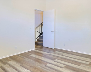 21603 Villa Pacifica Circle - Photo Thumbnail 20