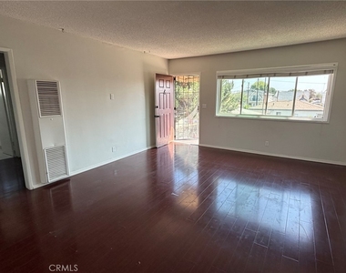 11880 Eucalyptus Avenue - Photo Thumbnail 1