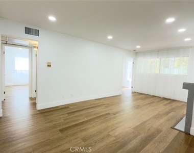 839 Hayworth - Photo Thumbnail 7