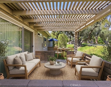 1260 Tiburon Street - Photo Thumbnail 4