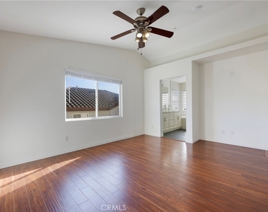 1760 Taylor Lane - Photo Thumbnail 15