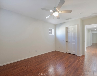 1760 Taylor Lane - Photo Thumbnail 23
