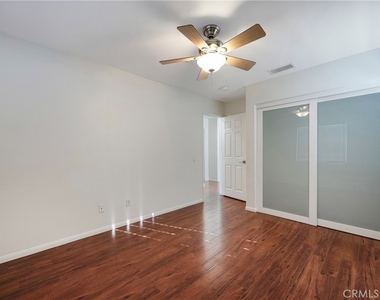 1760 Taylor Lane - Photo Thumbnail 21