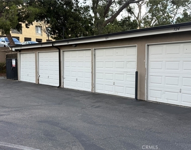 660 Glassell Street - Photo Thumbnail 17