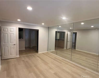 7742 Redlands Street - Photo Thumbnail 12