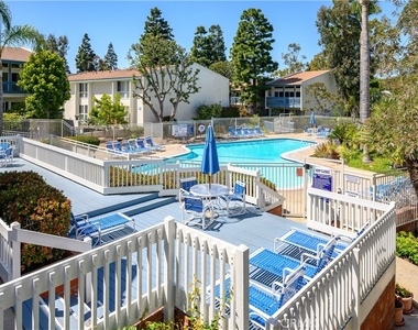 635 S Prospect Avenue - Photo Thumbnail 31