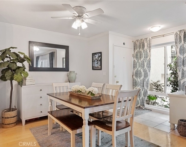 635 S Prospect Avenue - Photo Thumbnail 9