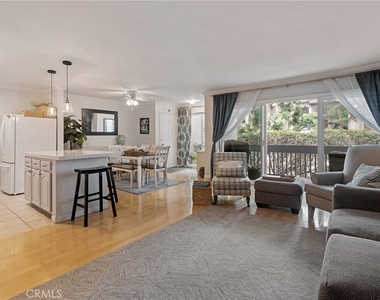 635 S Prospect Avenue - Photo Thumbnail 36