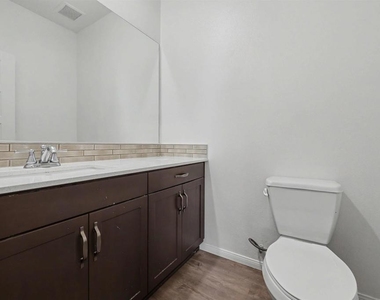 1320 Calle Sandcliff - Photo Thumbnail 14