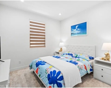 1607 W Bushell St - Photo Thumbnail 13