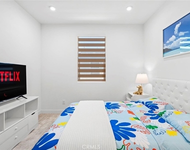 1607 W Bushell St - Photo Thumbnail 22