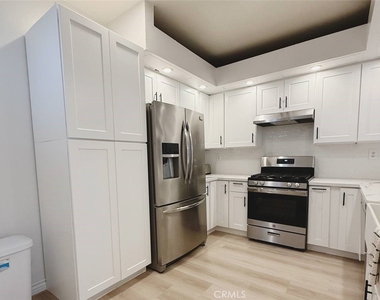 17191 Corbina Lane - Photo Thumbnail 7
