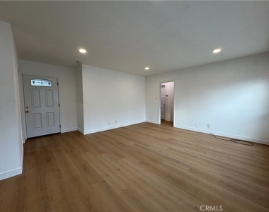 7502 Fostoria Street - Photo Thumbnail 13