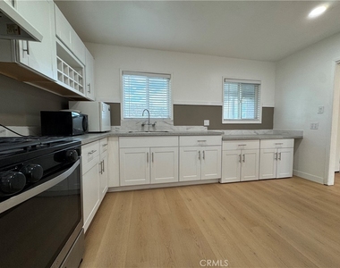 7502 Fostoria Street - Photo Thumbnail 12