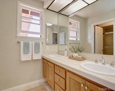 2936 Calle Frontera - Photo Thumbnail 12