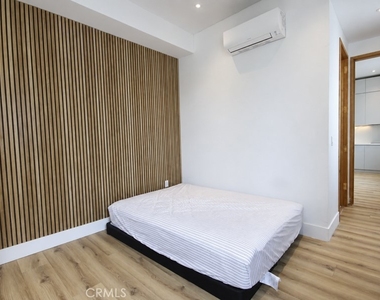 9984 Petunia Avenue - Photo Thumbnail 19