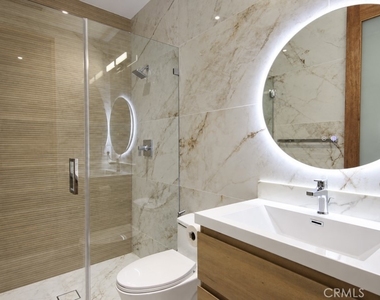 9984 Petunia Avenue - Photo Thumbnail 16