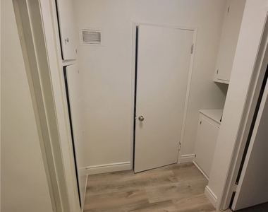 129 E Wakefield Avenue - Photo Thumbnail 8