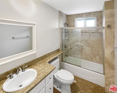 1106 W Paseo Del Mar - Photo Thumbnail 6