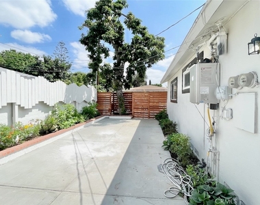 1815 E Palm Avenue - Photo Thumbnail 9