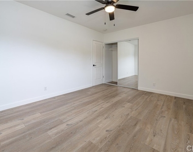 1340 Ridgecrest Street - Photo Thumbnail 13
