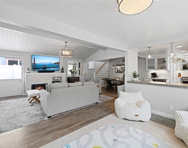 412 Colton Street - Photo Thumbnail 9