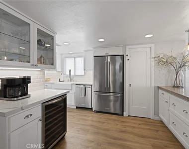 412 Colton Street - Photo Thumbnail 11