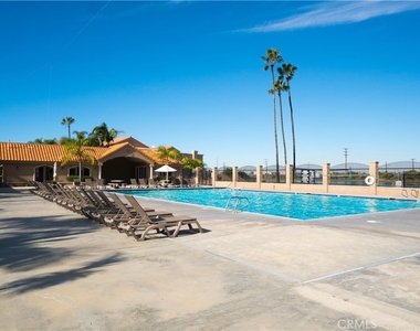 412 Colton Street - Photo Thumbnail 42