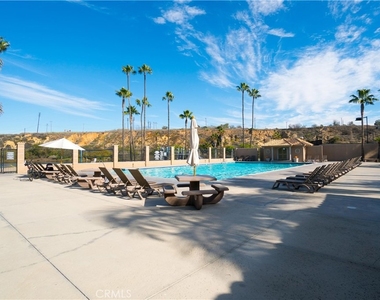 412 Colton Street - Photo Thumbnail 41