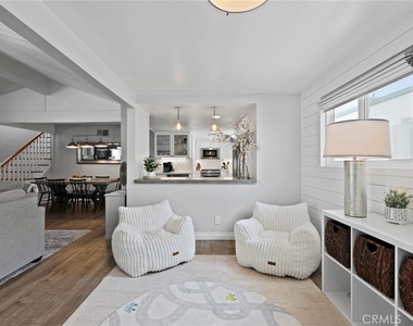 412 Colton Street - Photo Thumbnail 8