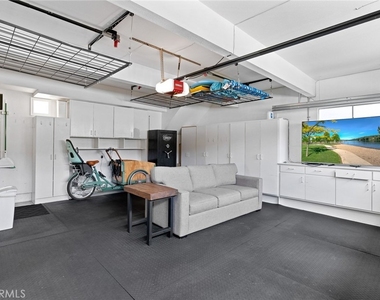412 Colton Street - Photo Thumbnail 33