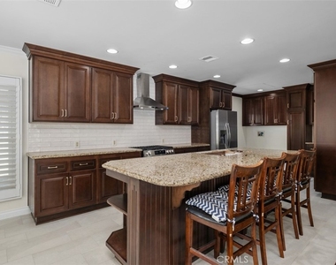 1345 S Parton - Photo Thumbnail 5