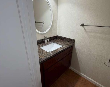 4709 Malero Place - Photo Thumbnail 13