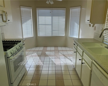 28132 Calle Casera - Photo Thumbnail 3