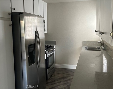 8350 Spring Desert Place - Photo Thumbnail 18
