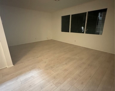 1435 N Fairfax - Photo Thumbnail 2